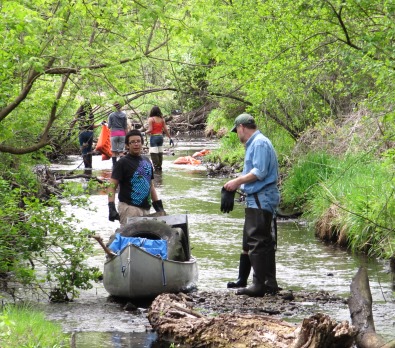 Community stream cleanup event