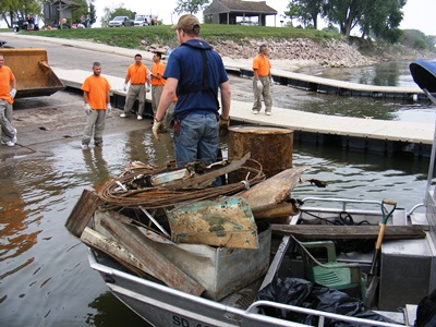 Yankton Area Chapter River Clean Up_IWLA