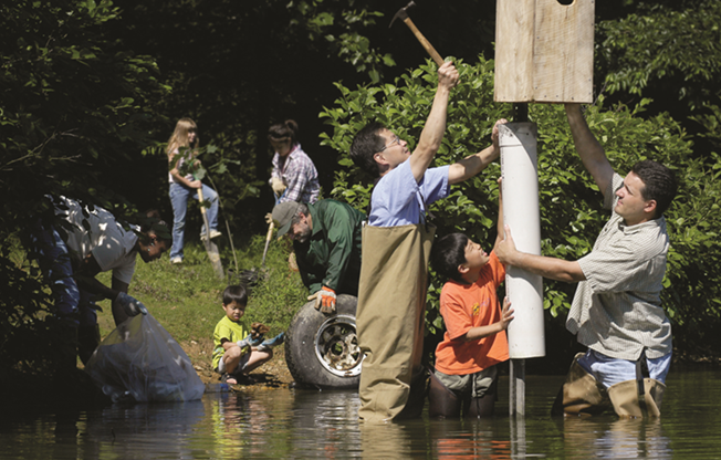 League members working on conservation project