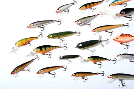 Anyone else like retro lures? Got some Creek Chub Pikies recently :  r/bassfishing