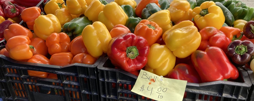 Farmers market in Annandale, Va. - credit Michael Reinemer