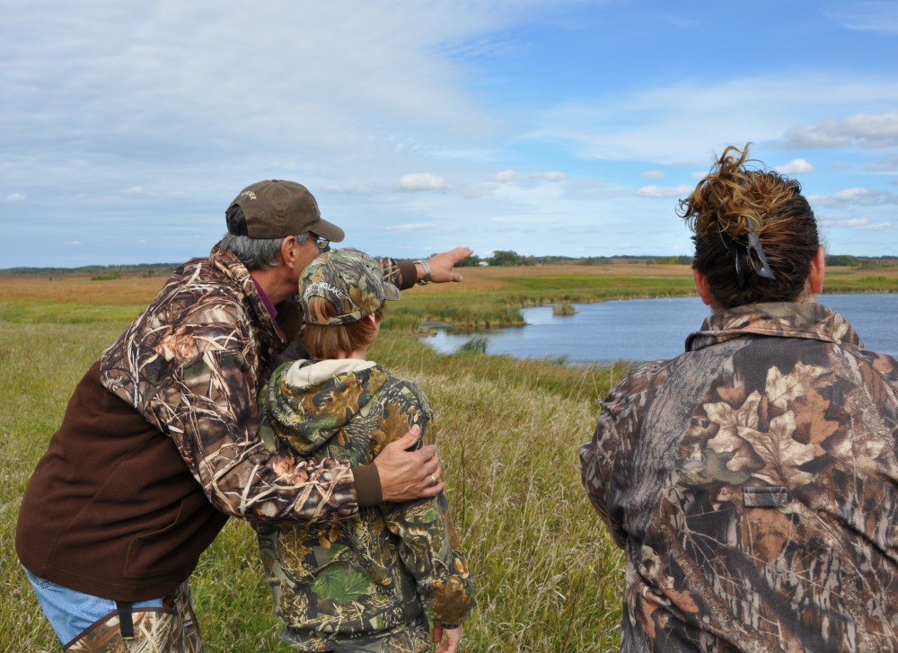 scouting hunt location_MN_credit Tina Shaw-USFWS